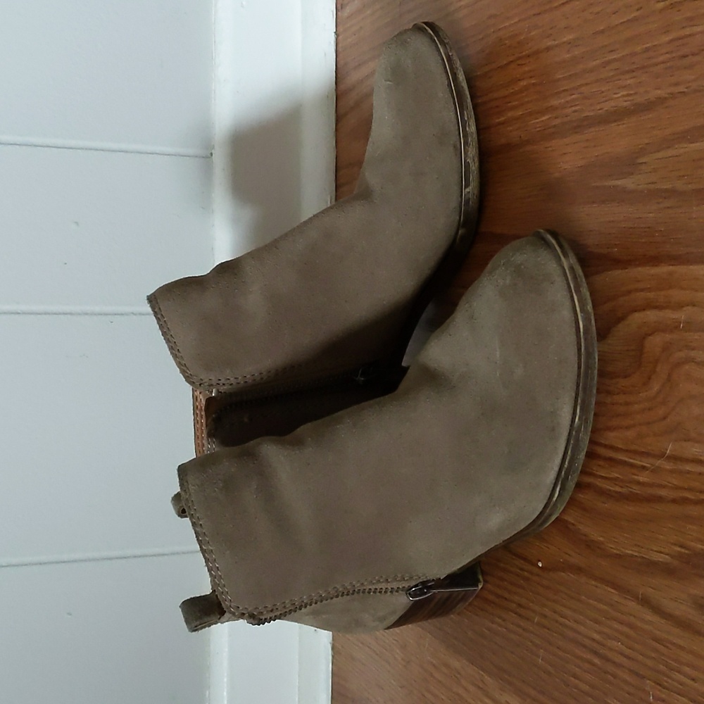 Suede Tan Lucky Brand Bootie